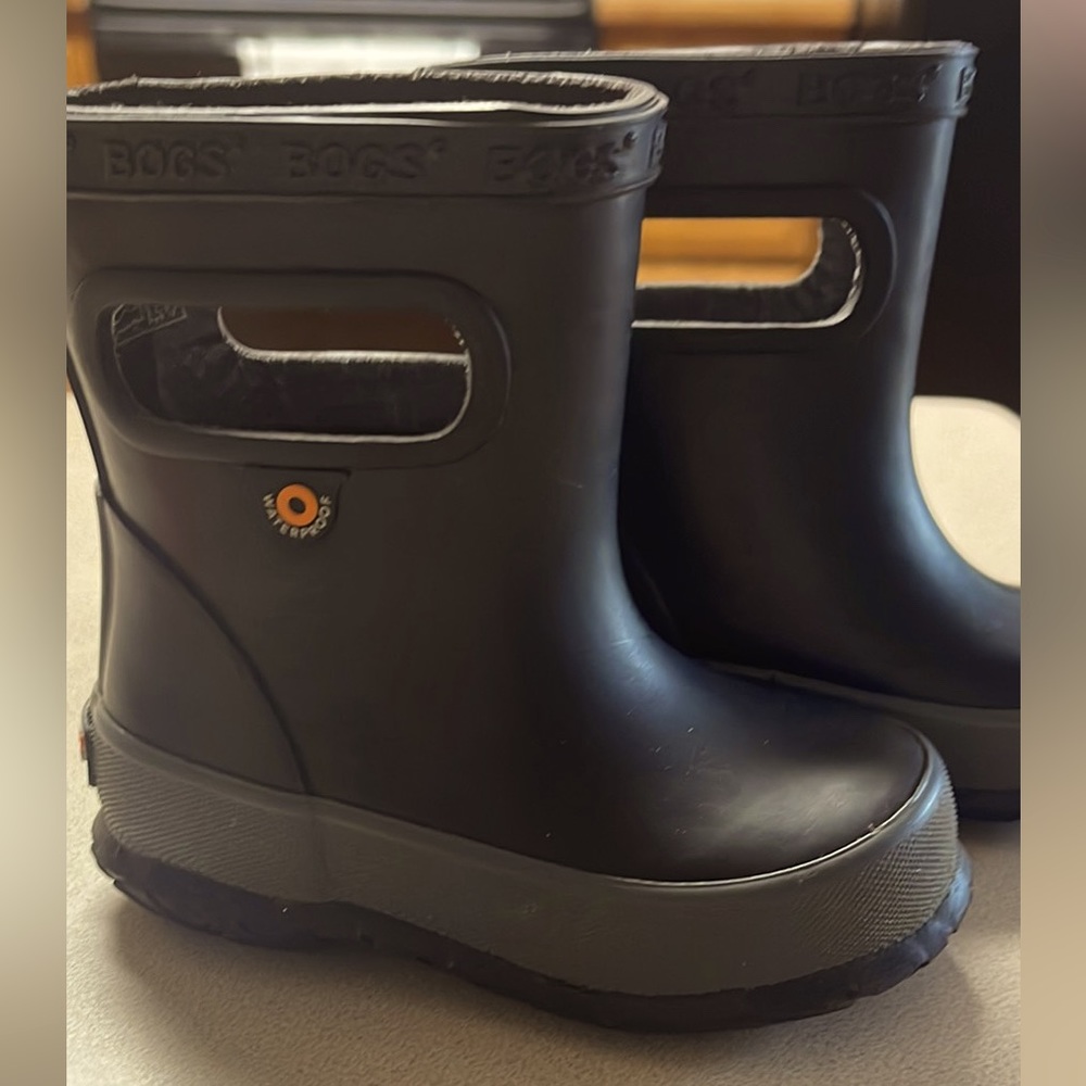 BOGS Infant rain boots